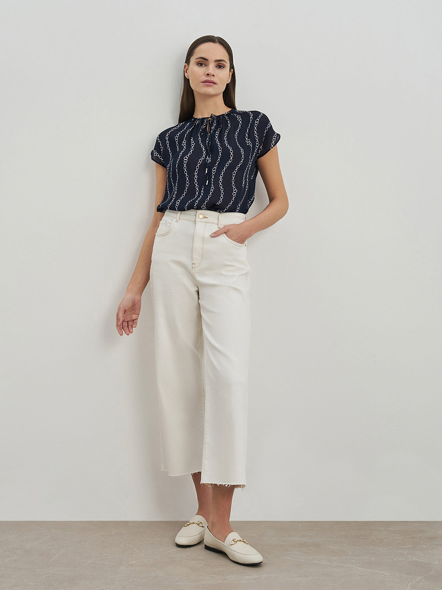 Блуза свободного кроя с коротким рукавом