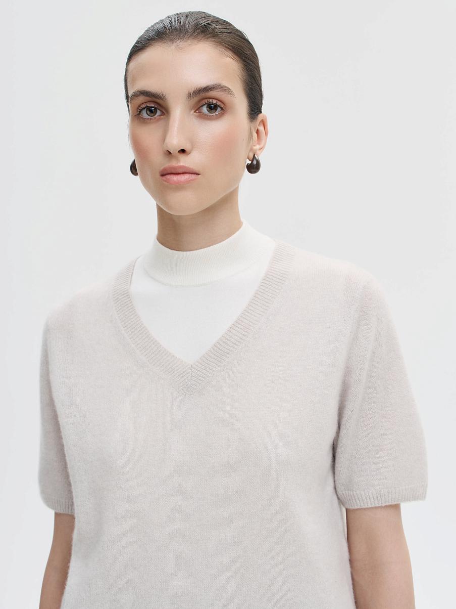 Топ из кашемира