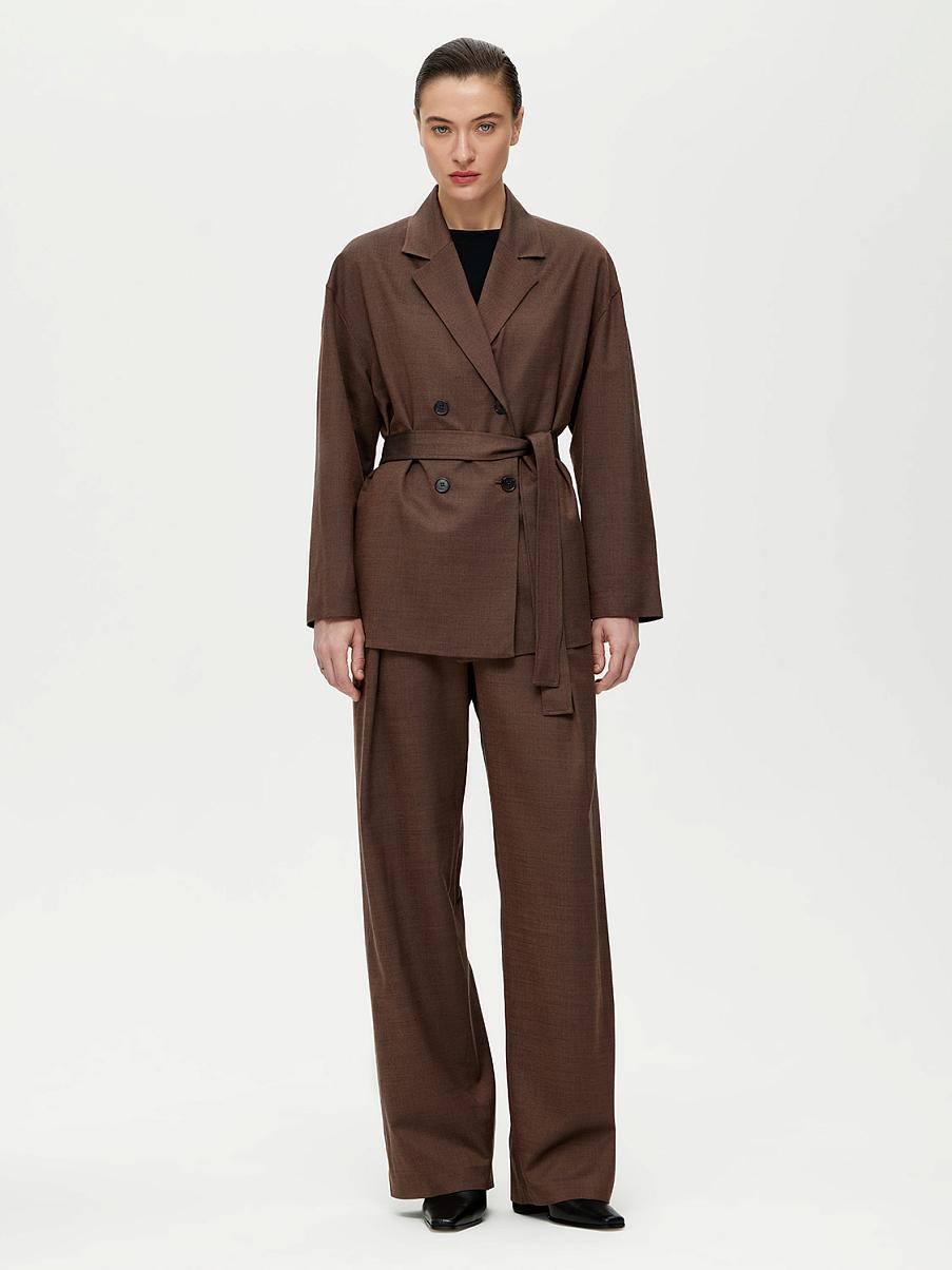 Двубортный жакет с поясом