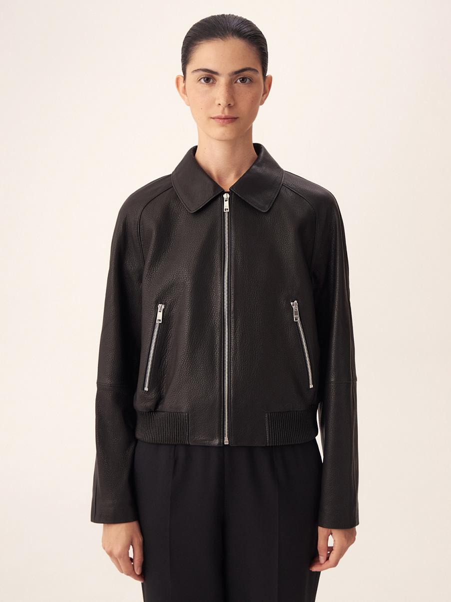 Куртка-бомбер из кожи
