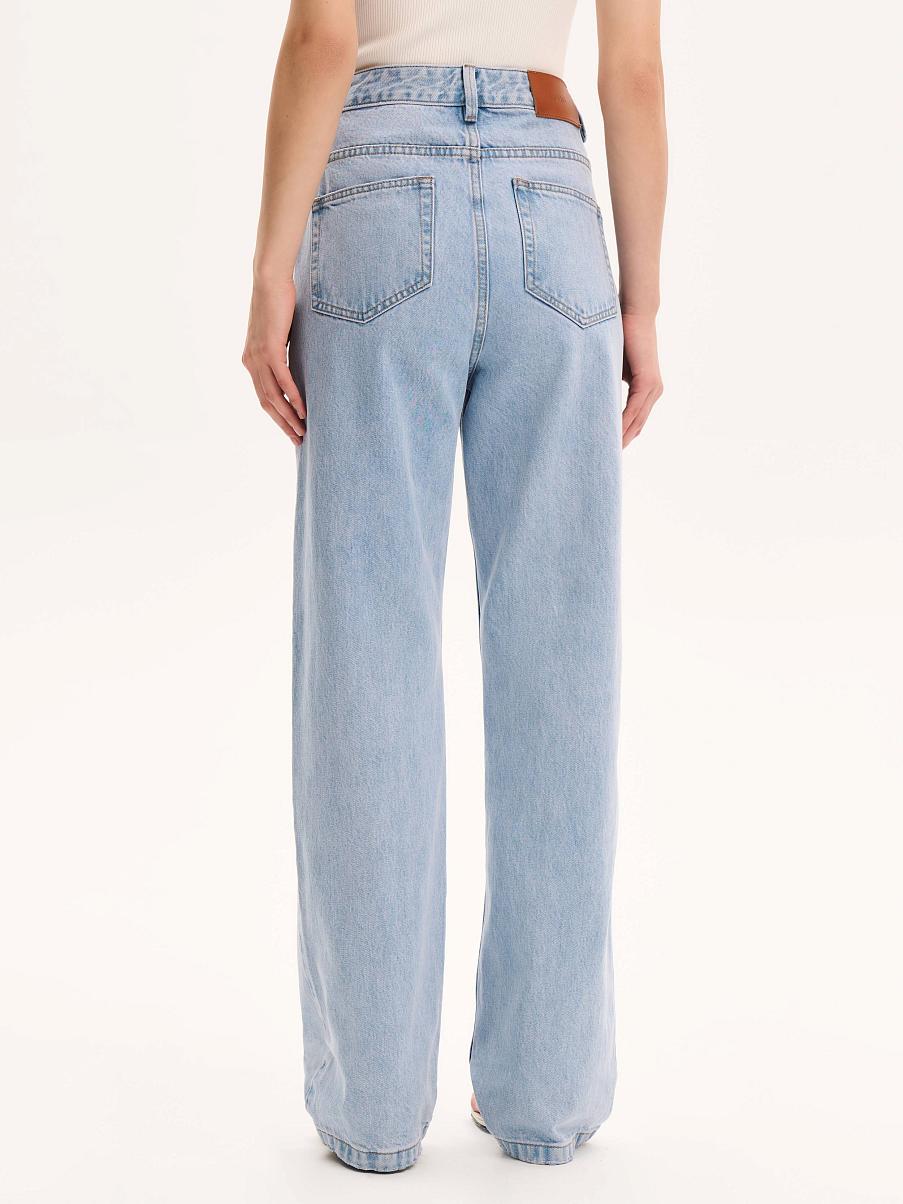 Джинсы широкие