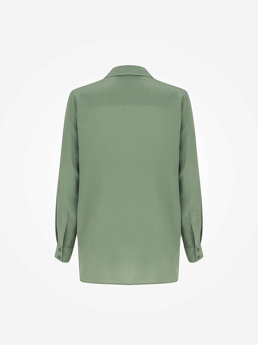 Шелковая рубашка свободного кроя