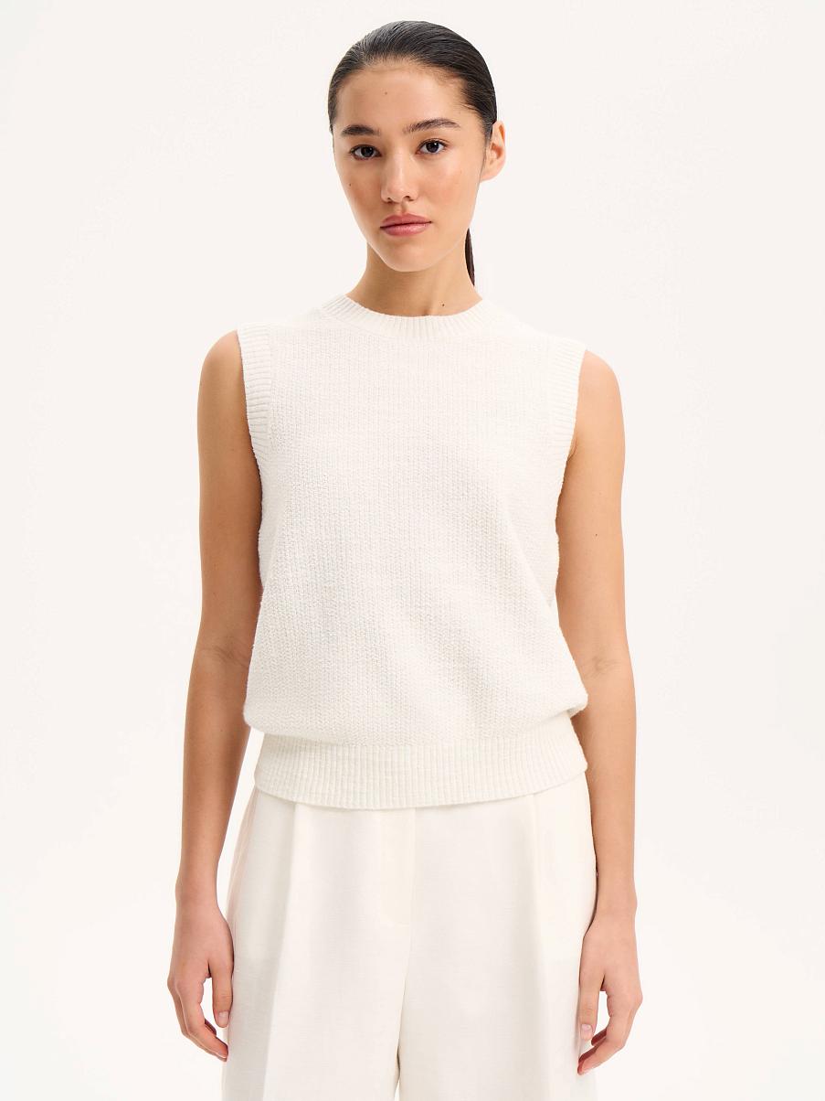 Жилетка трикотажная с шерстью