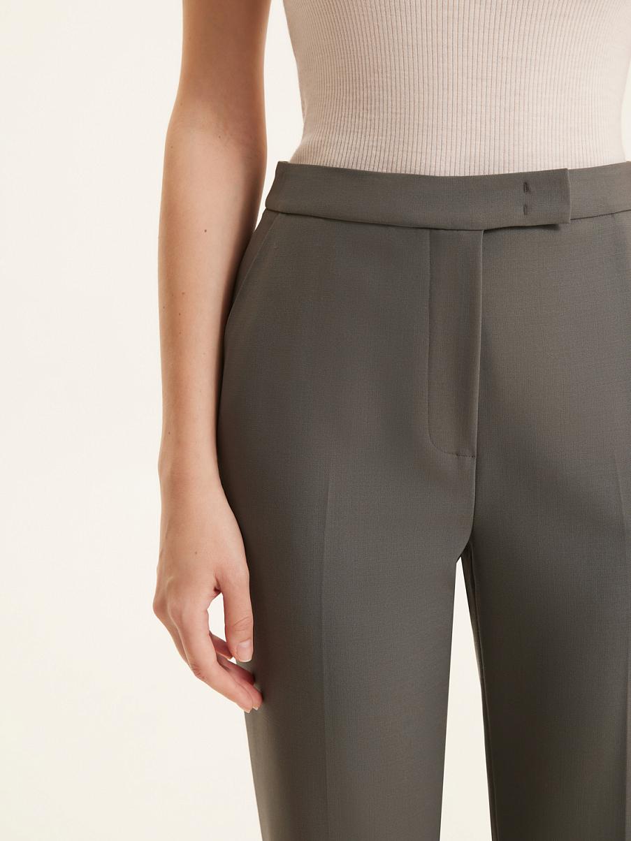 Прямые брюки со стрелками