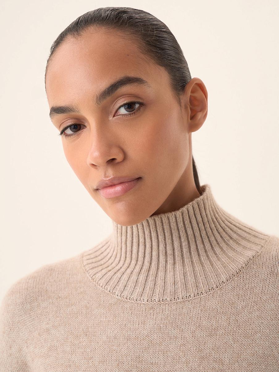 Платье с тончайшей австралийской шерстью