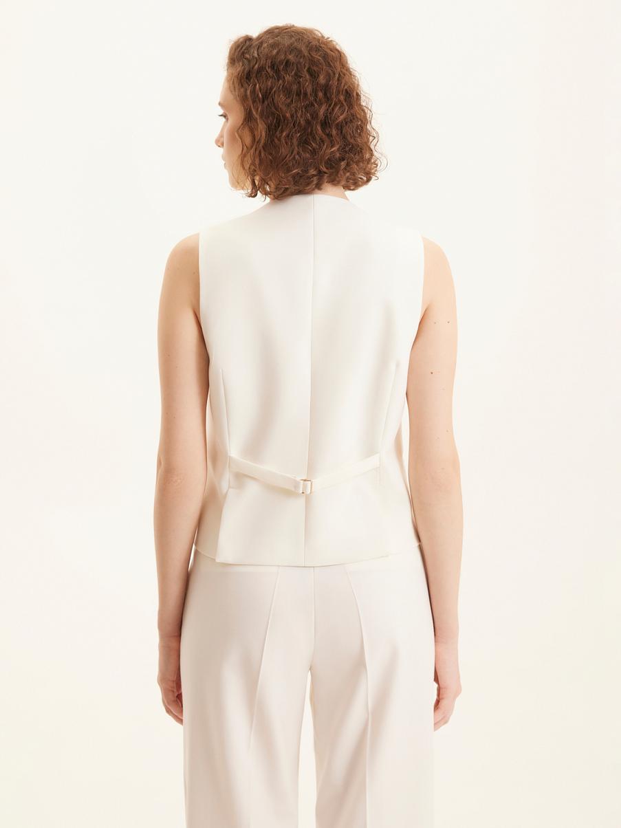 Костюмная жилетка с шерстью