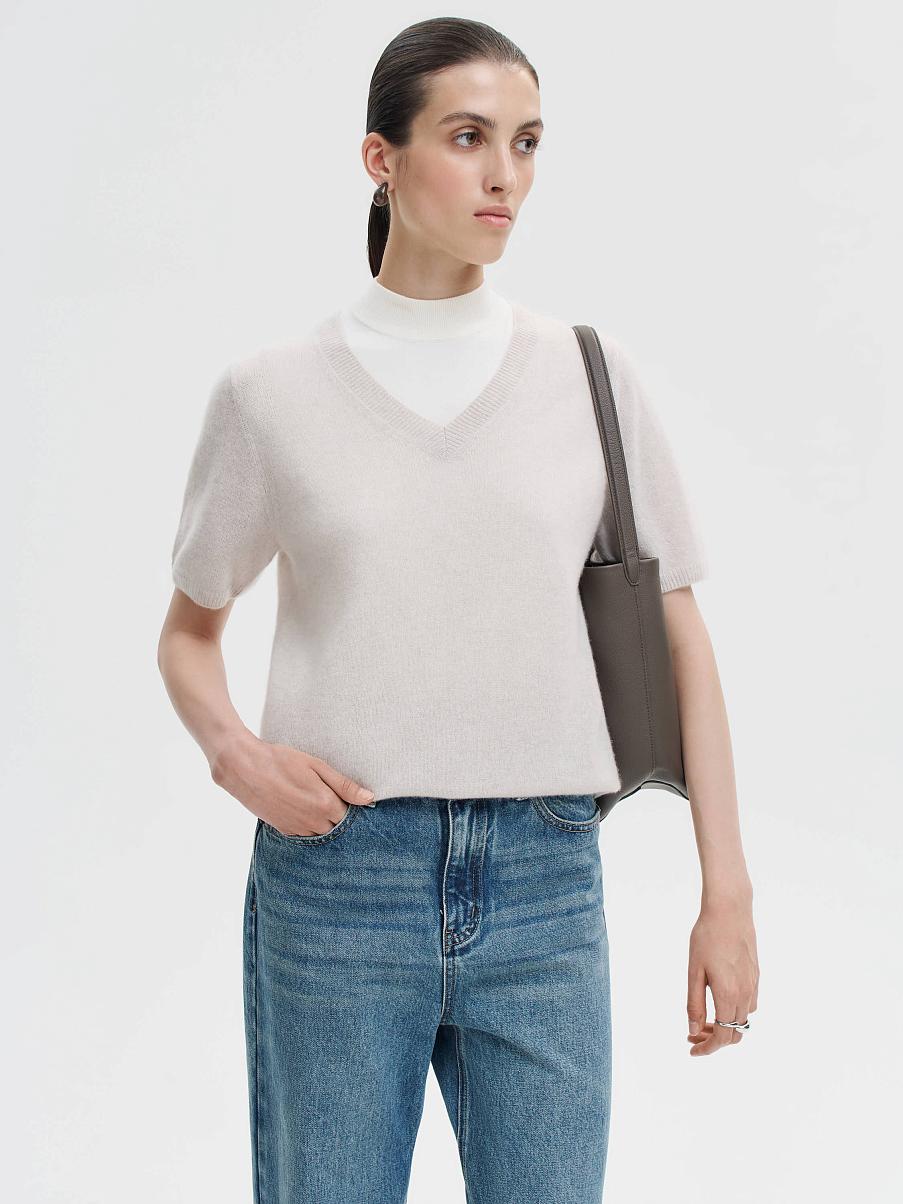 Топ из кашемира