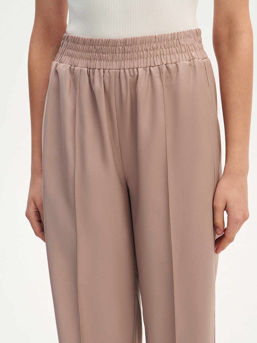 Костюмные брюки из шерсти