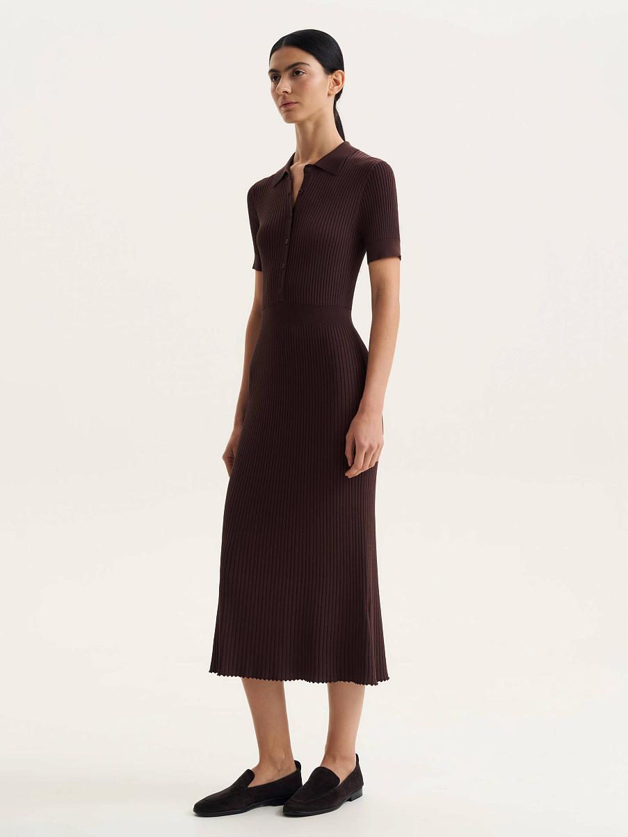 Платье трикотажное миди