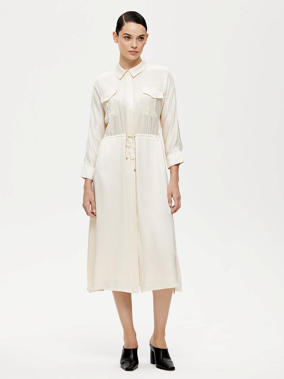 Атласное платье рубашечного кроя