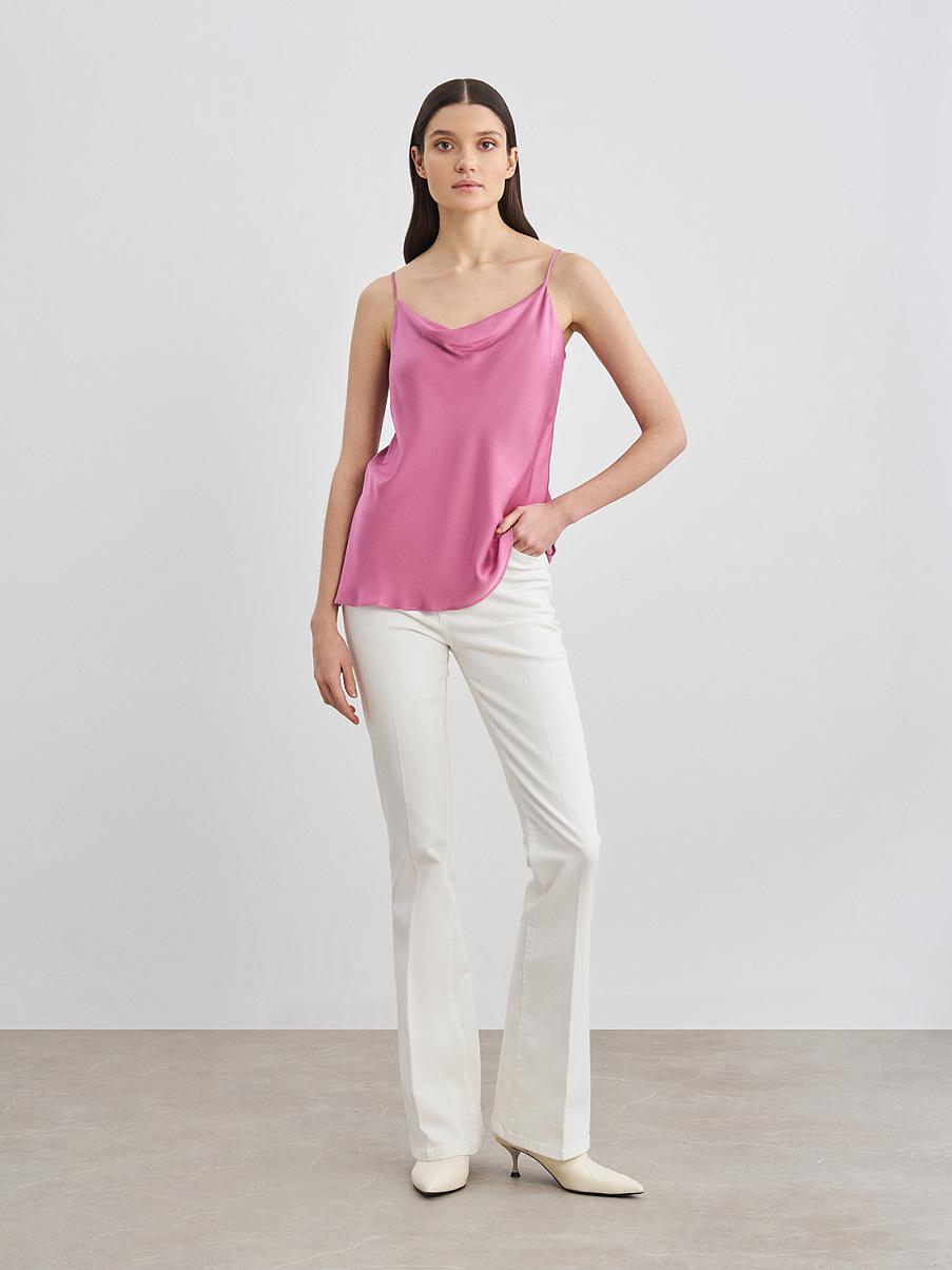 Атласный топ на тонких бретелях