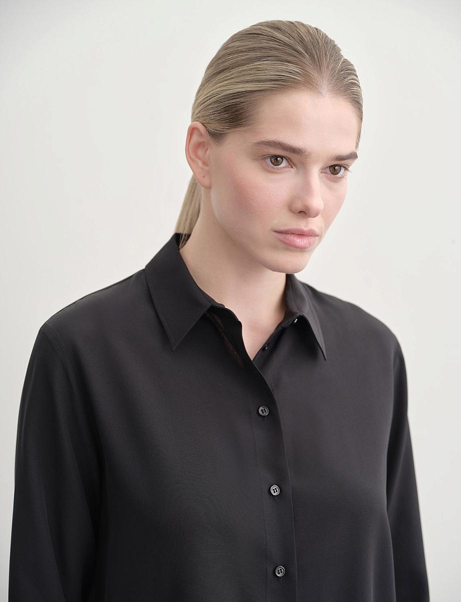 Шелковая рубашка прямого кроя