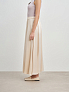Атласная юбка макси с разрезом