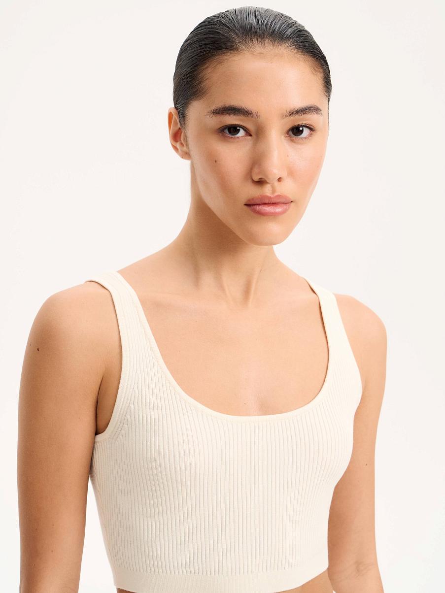 Кроп-топ с шелком