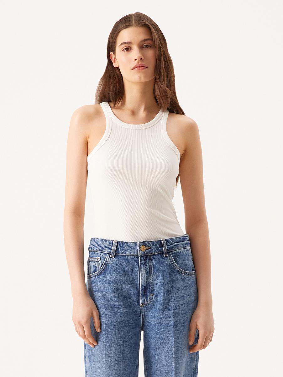 Трикотажный топ в рубчик