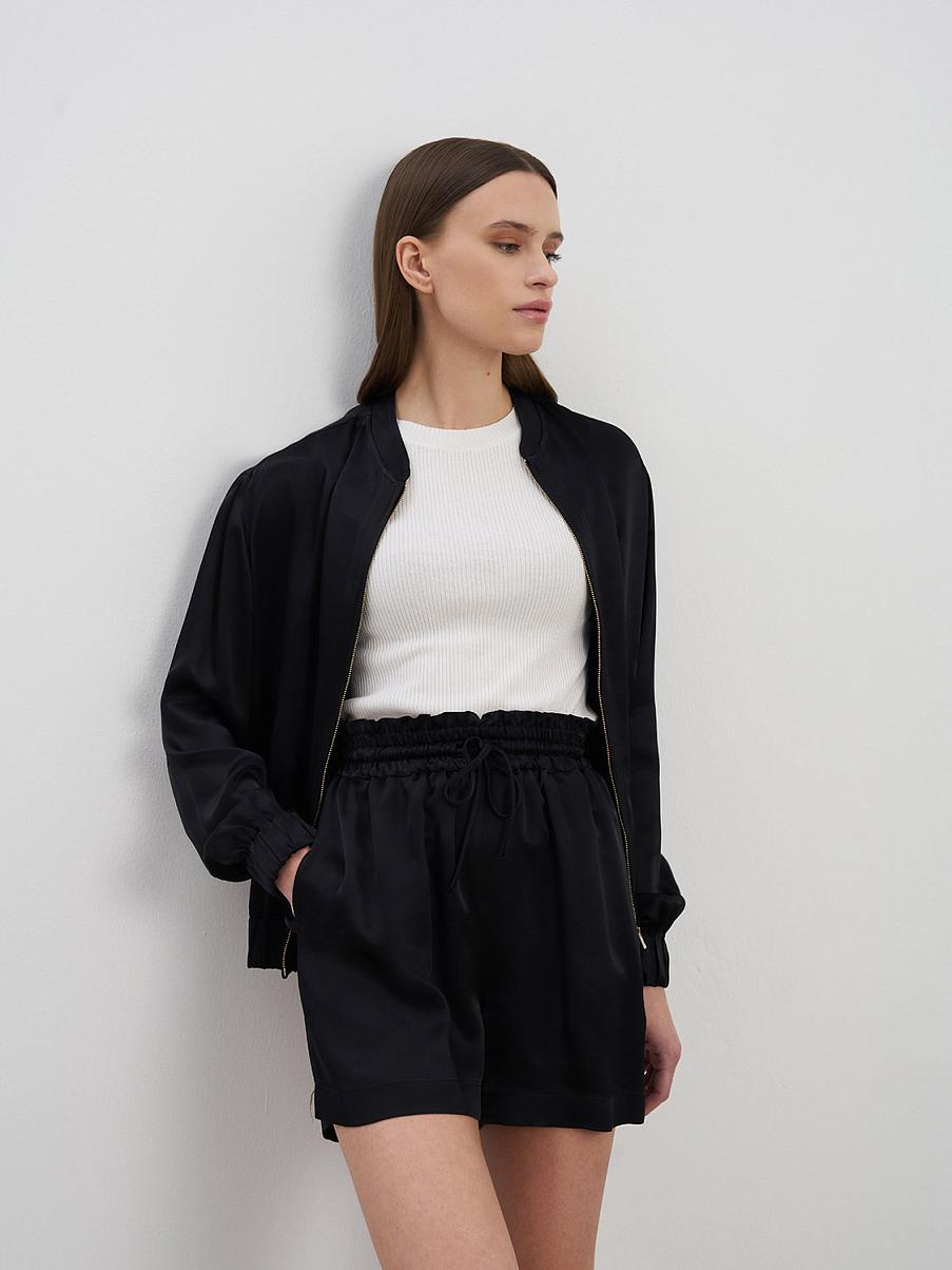 Атласные шорты на резинке