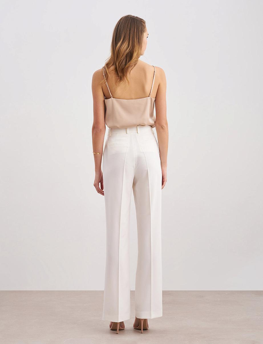 Шелковый топ в бельевом стиле