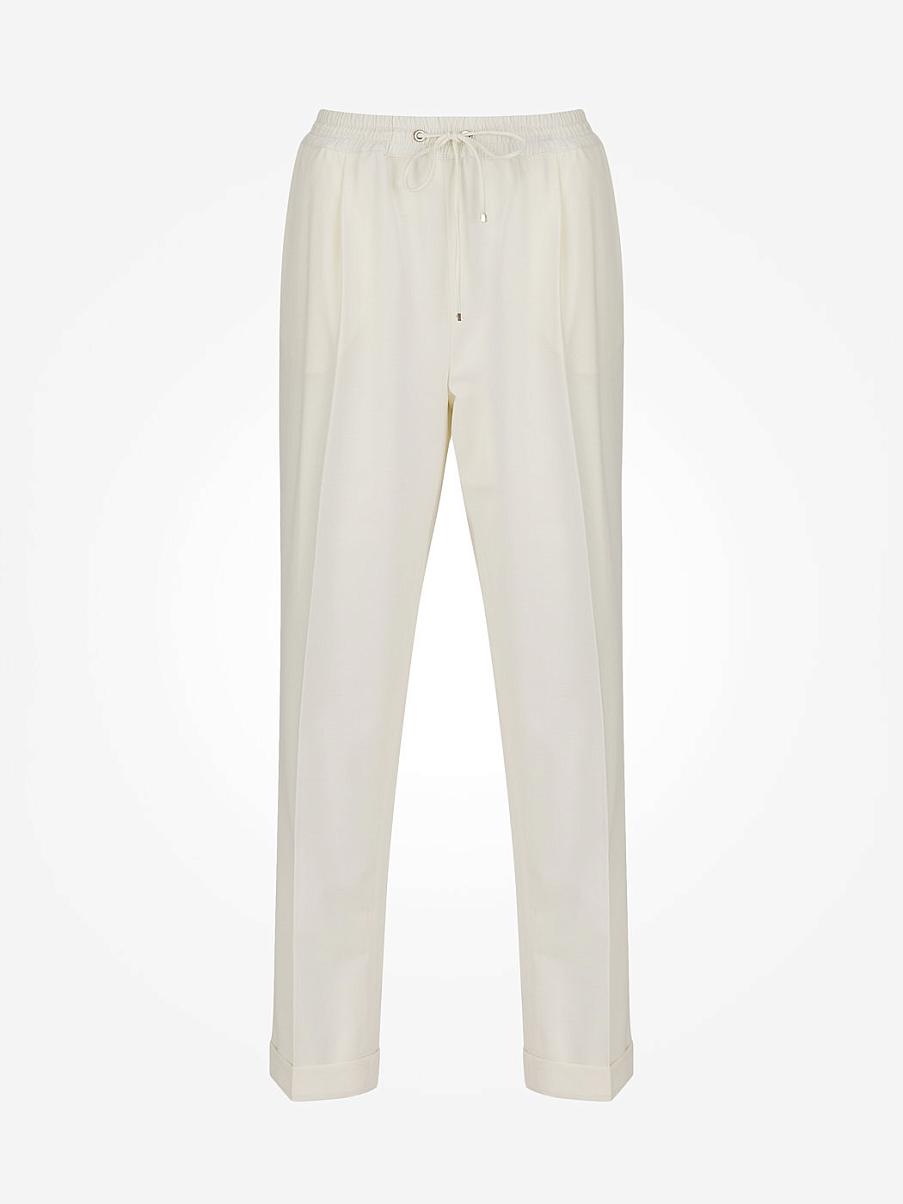 Прямые брюки на резинке со стрелками