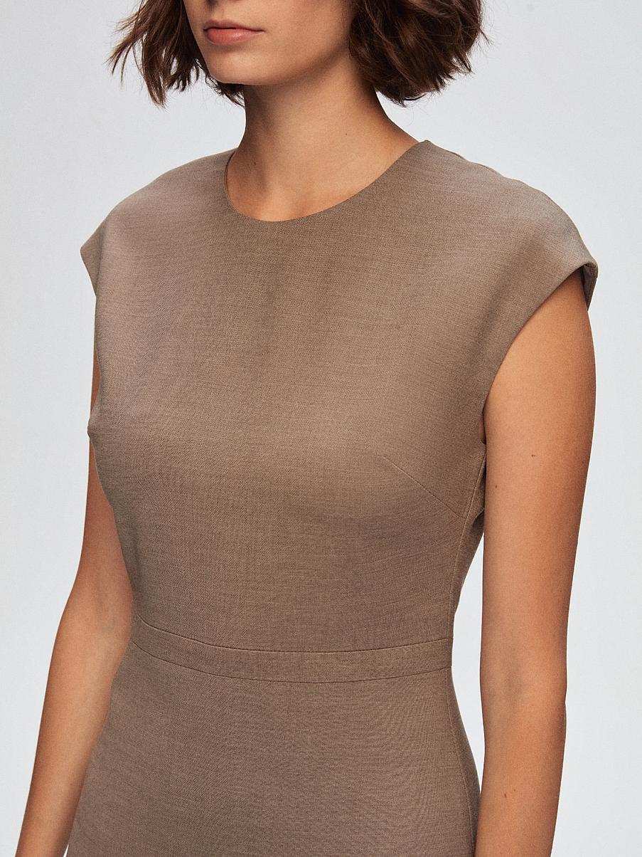 Классическое платье-футляр