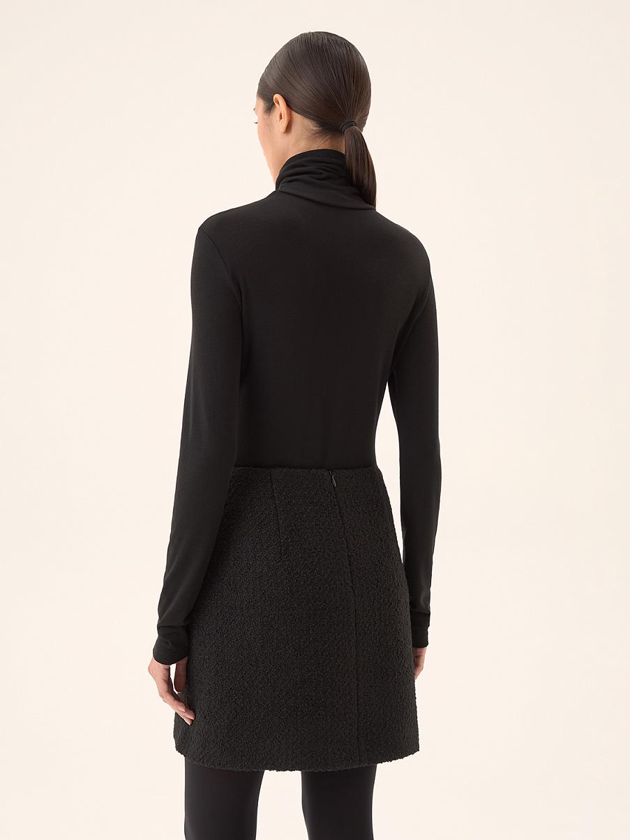 Юбка мини из ткани букле