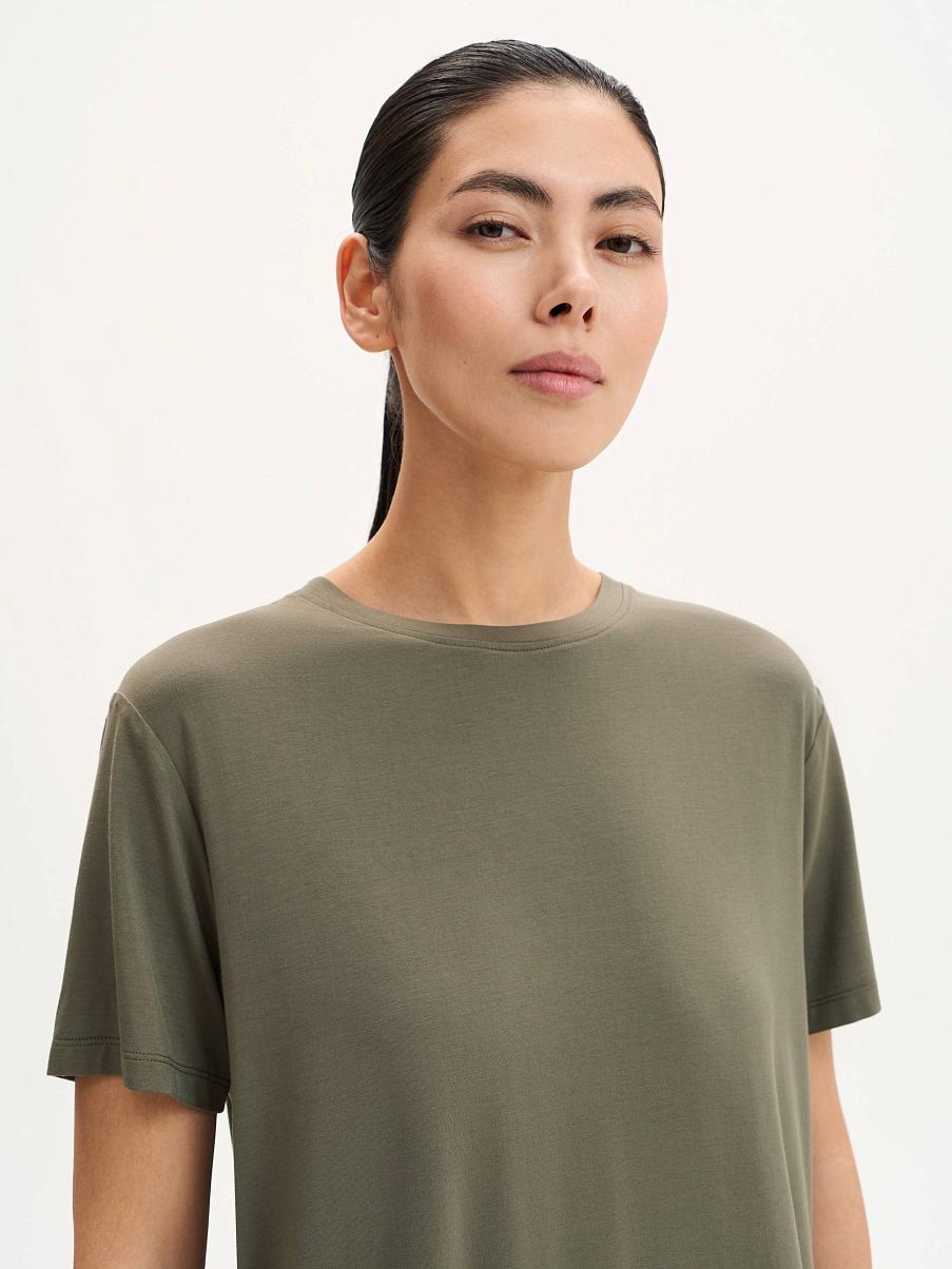 Футболка из вискозы