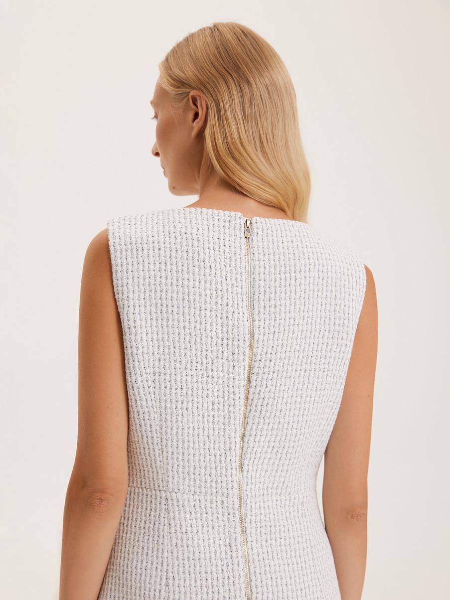 Платье мини без рукавов