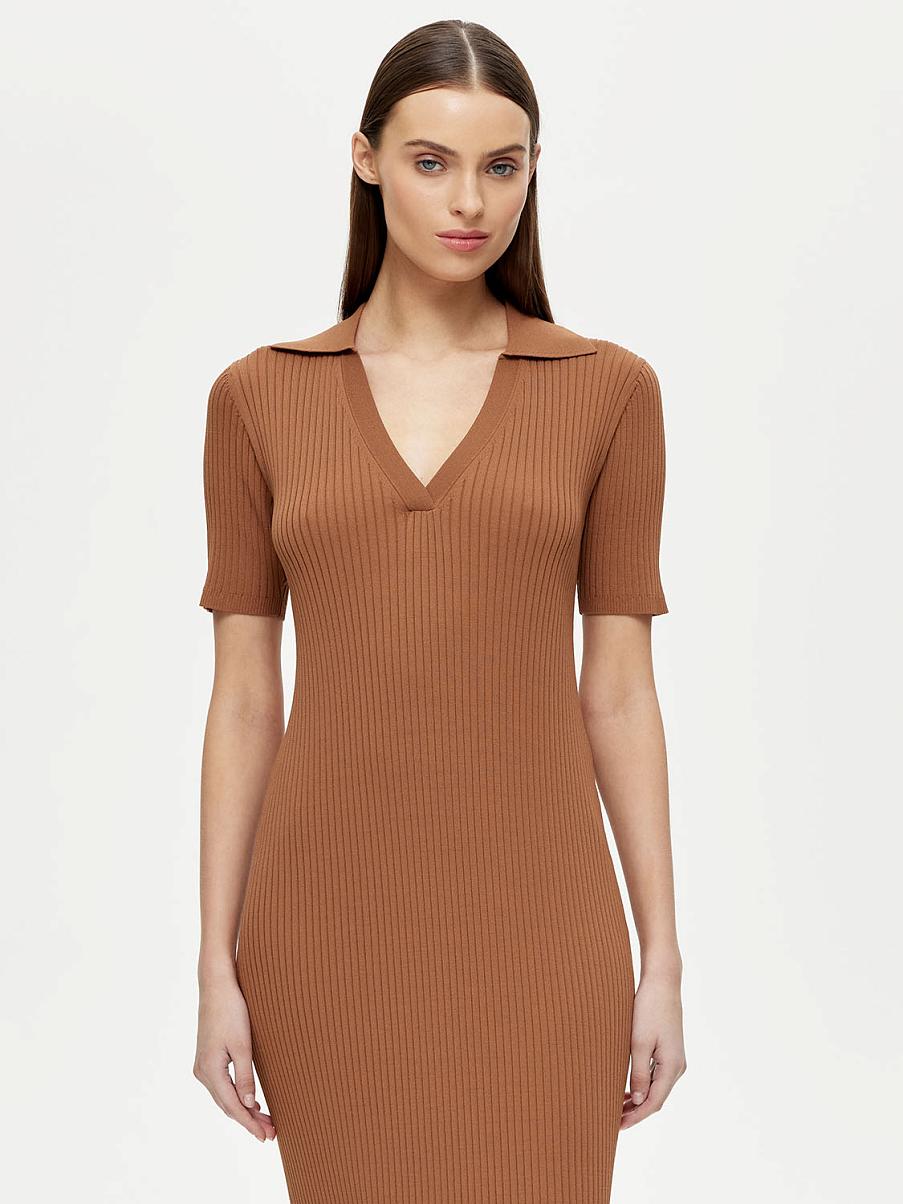 Трикотажное платье-лапша