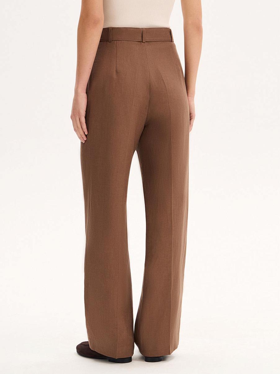 Брюки льняные с защипами