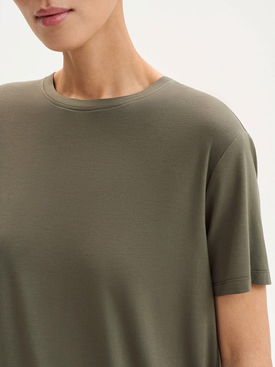 Футболка из вискозы