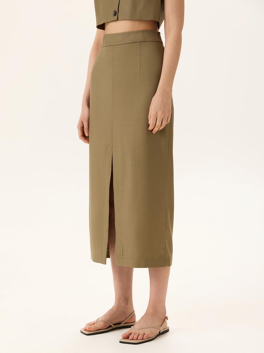 Юбка миди с разрезом