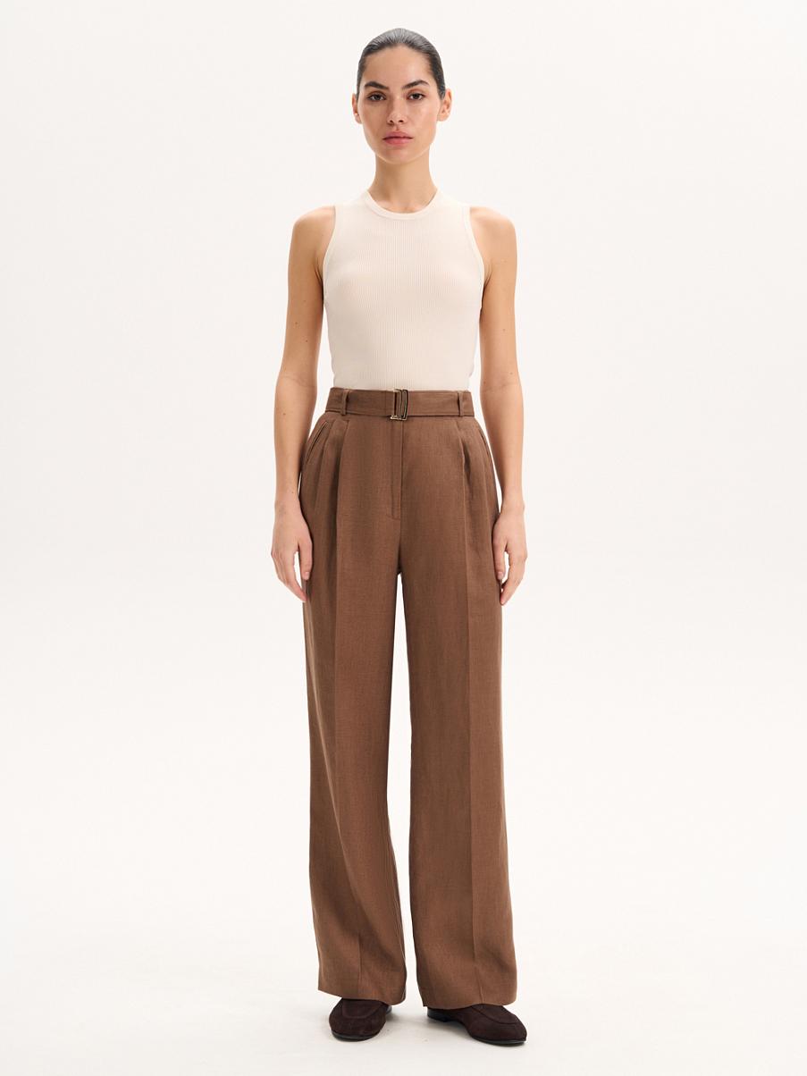 Брюки льняные с защипами