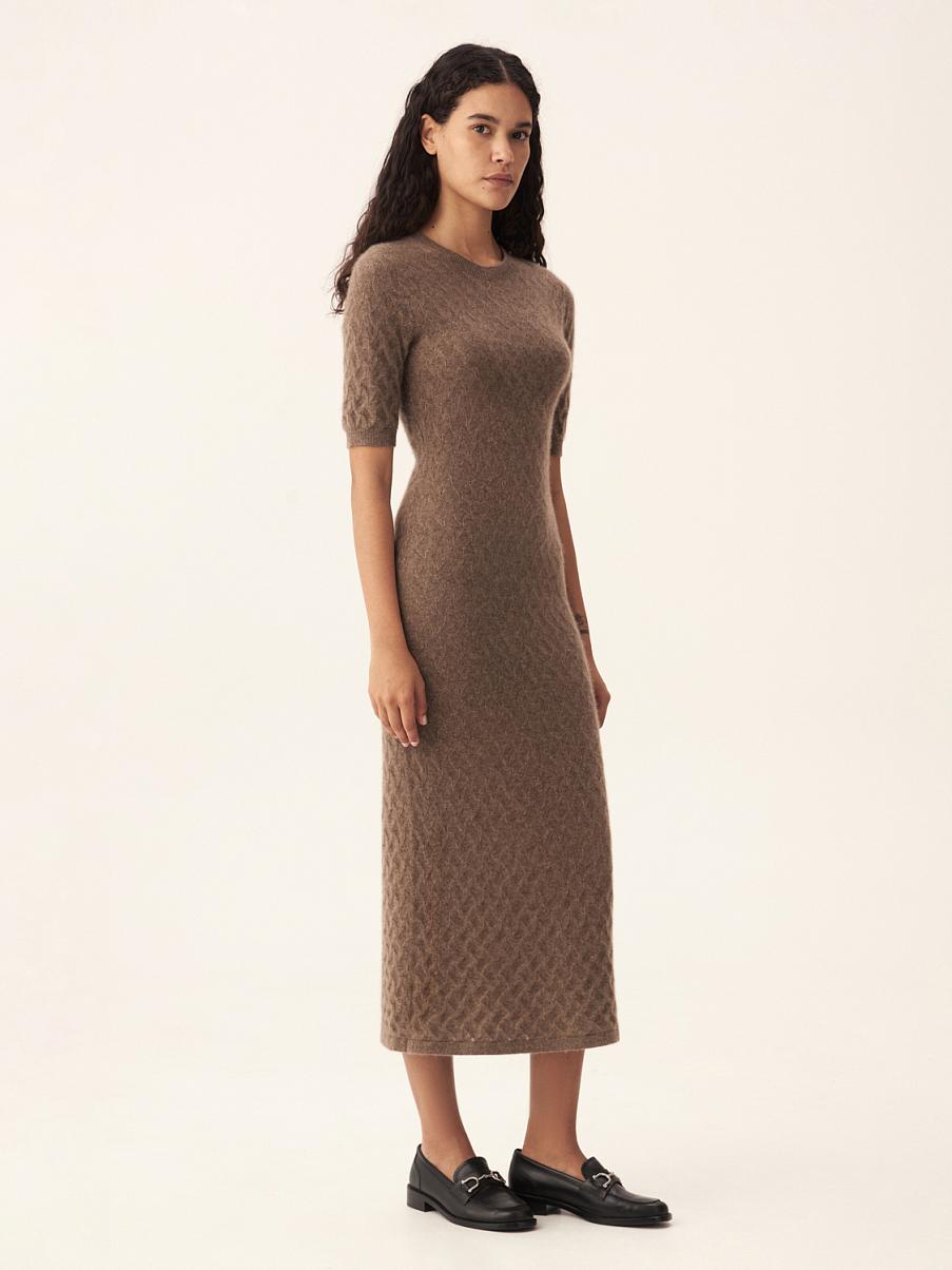Платье из кашемира