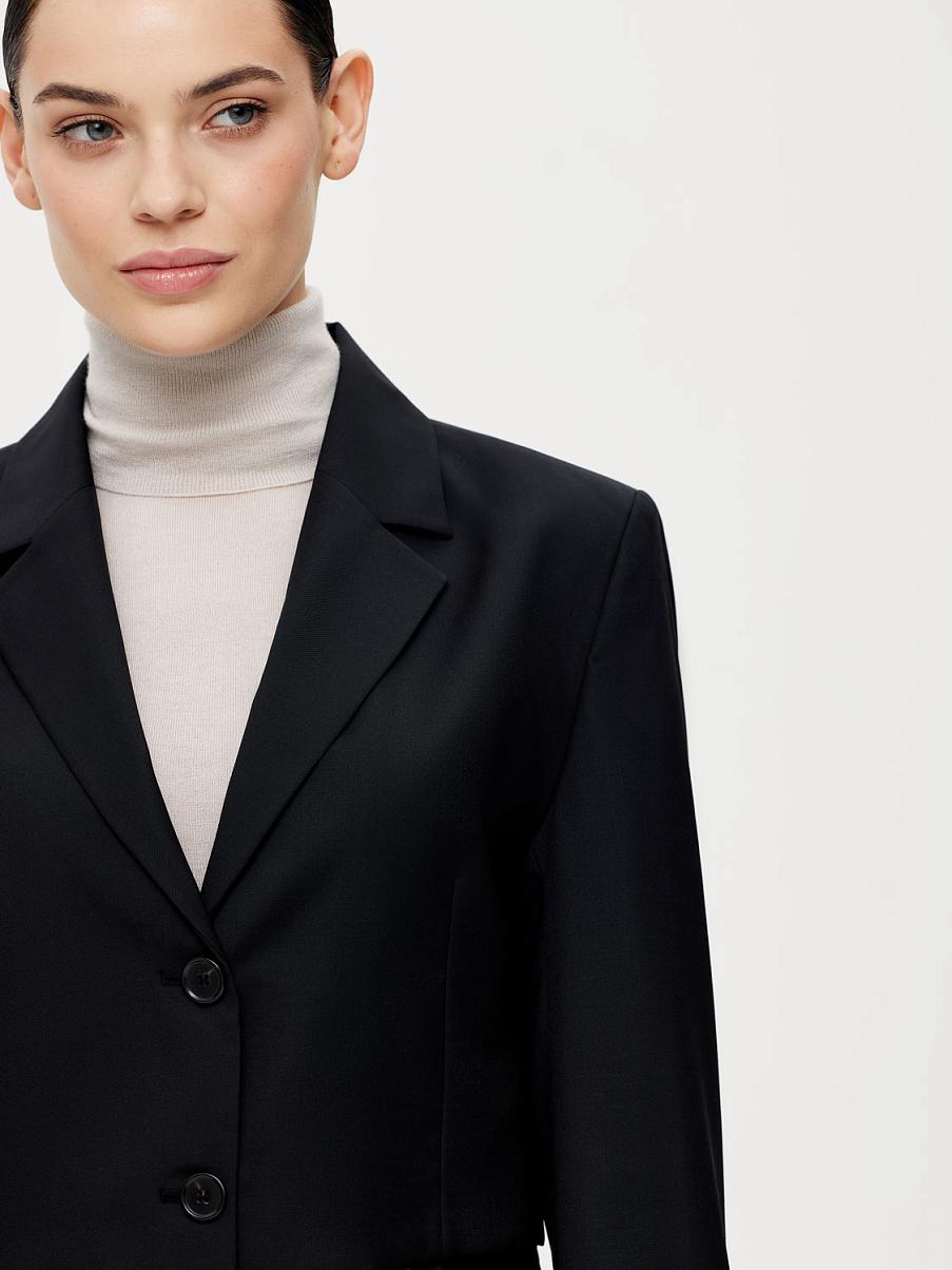 Укороченный жакет с шерстью