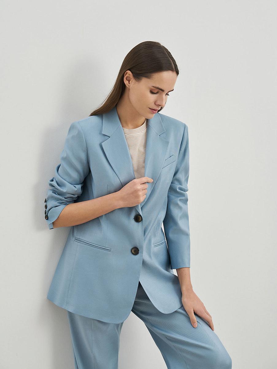 Прямой однобортный жакет со льном