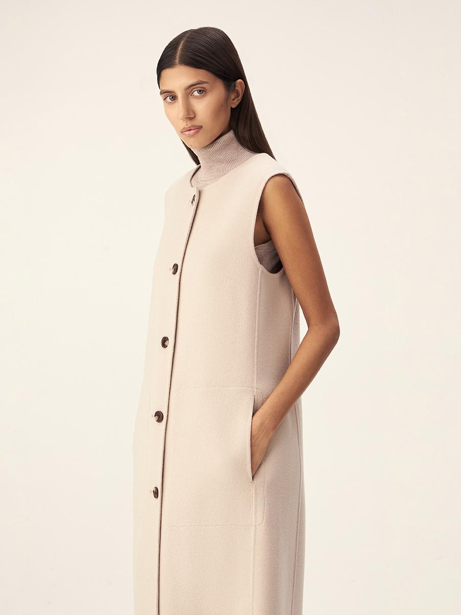 Жилетка удлиненная из шерсти мериноса