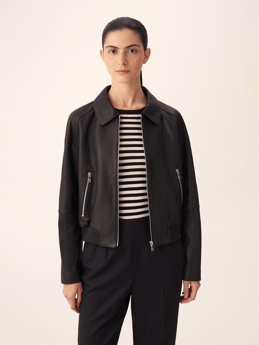 Куртка-бомбер из кожи