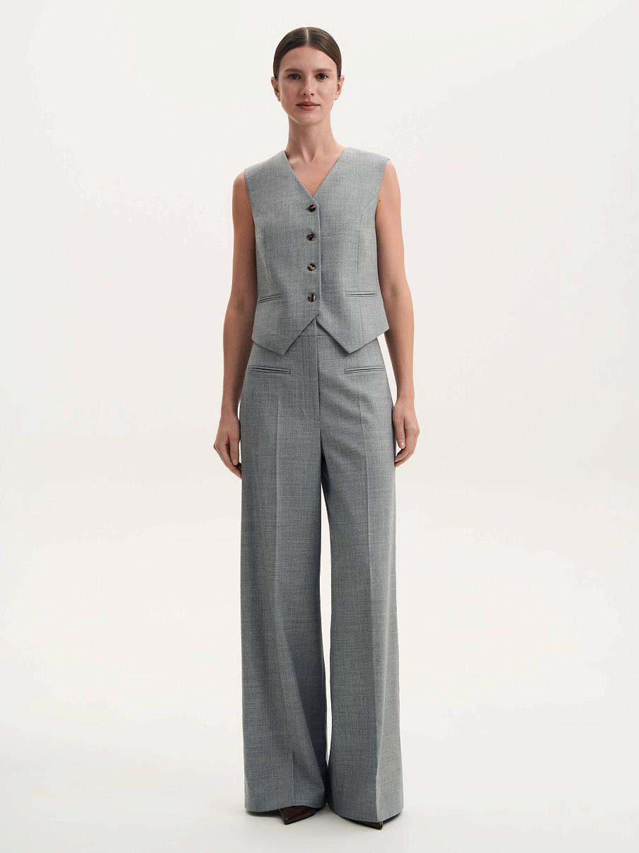 Жилетка из шерсти