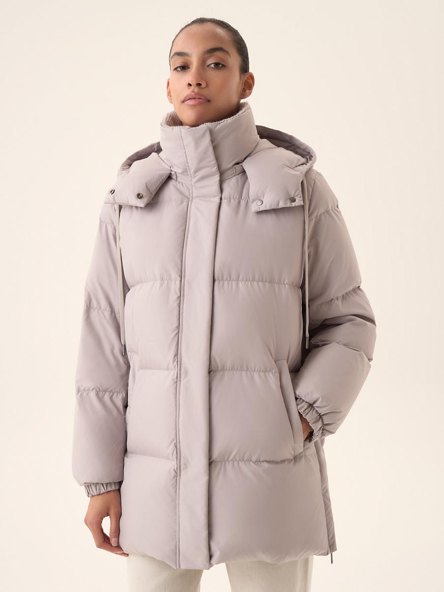 Куртка с воротником-стойкой и капюшоном