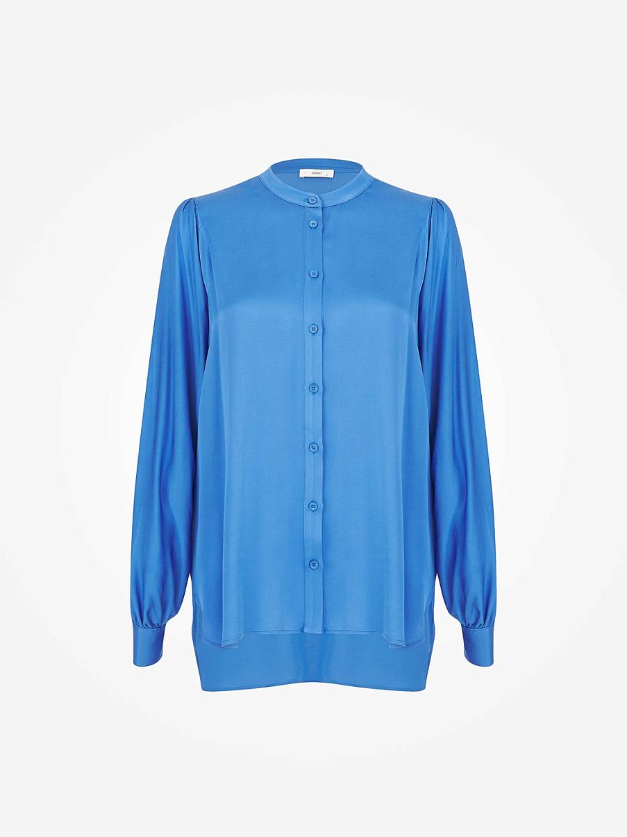 Атласная рубашка свободного кроя