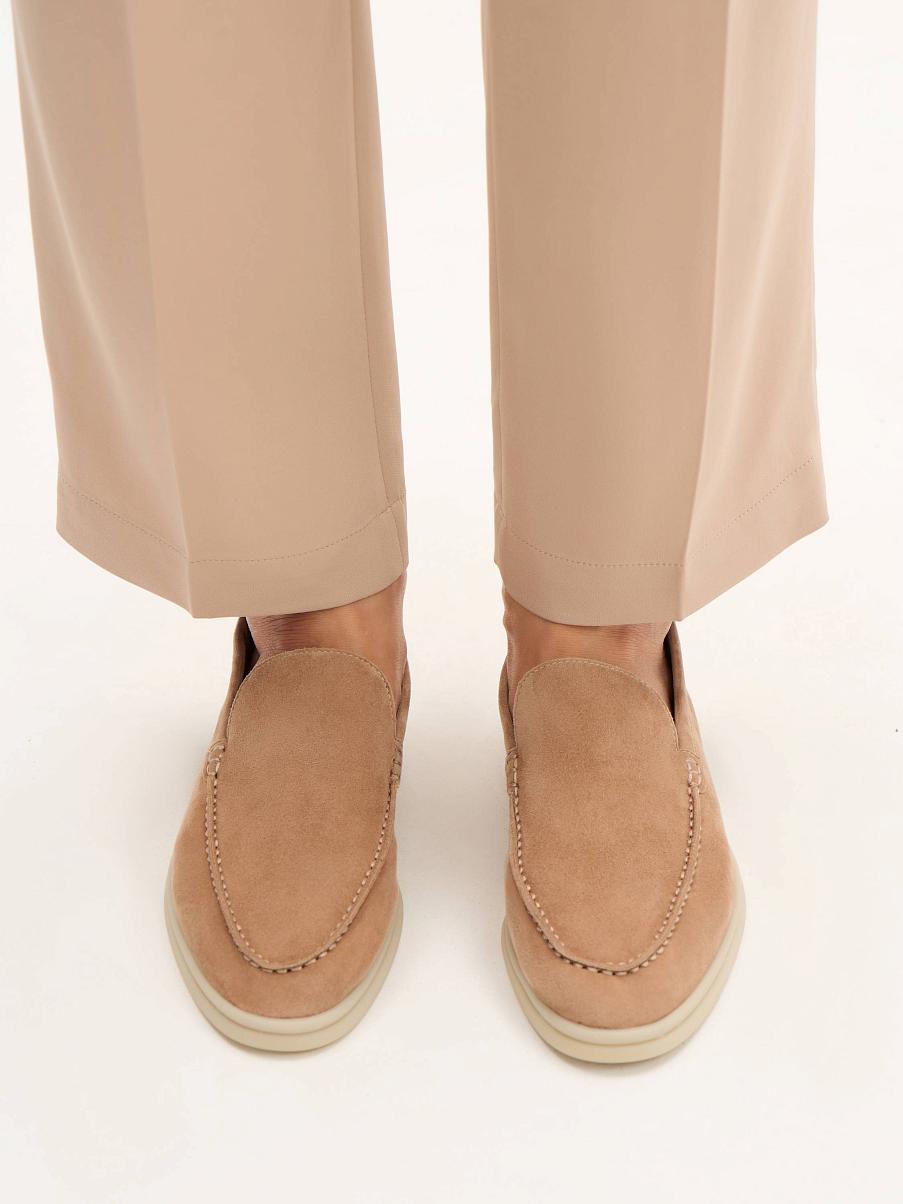 Лоферы из замши