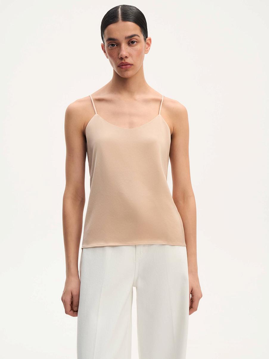 Топ на бретелях