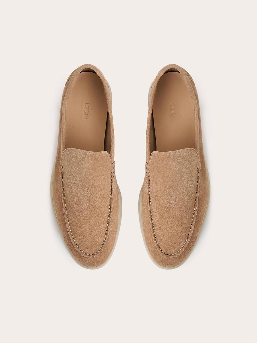 Лоферы из замши