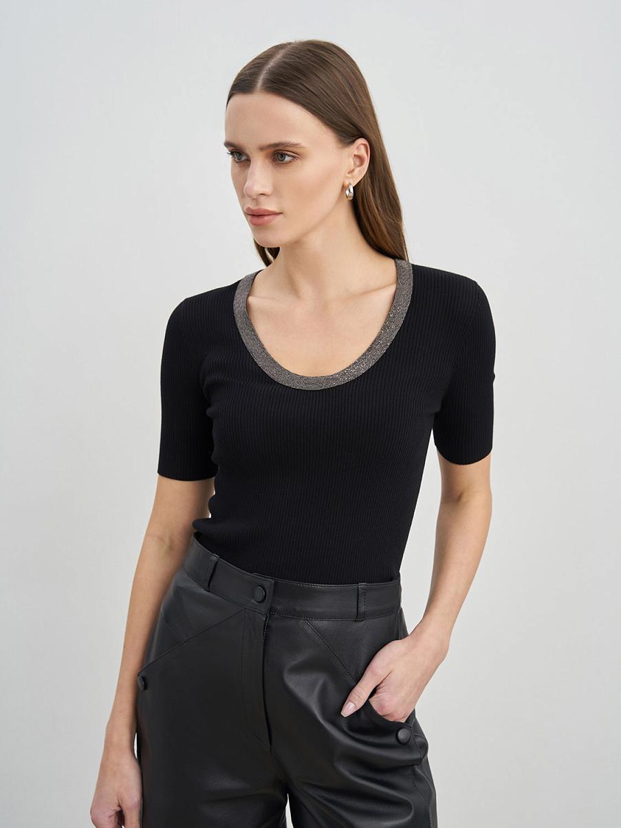 Блуза с округлым воротом с шелком