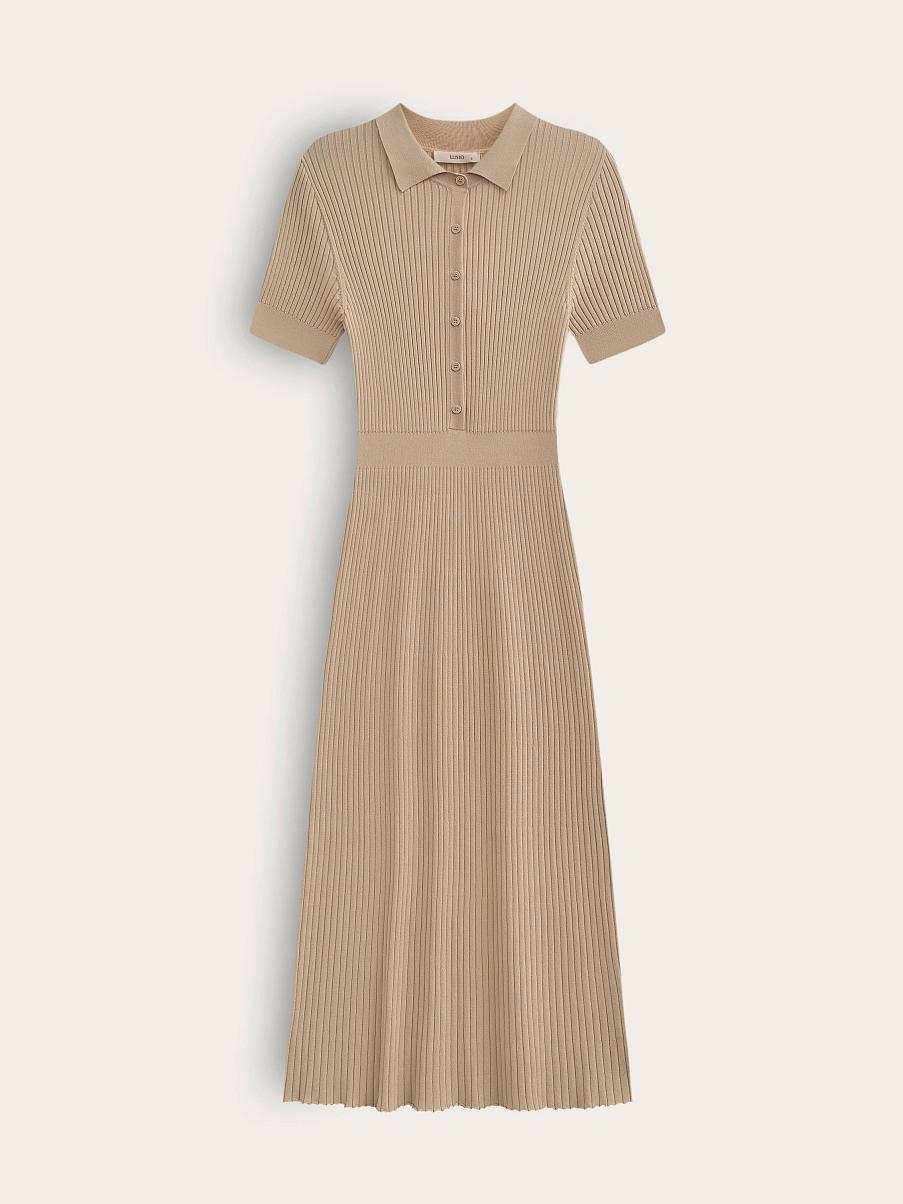 Платье трикотажное миди