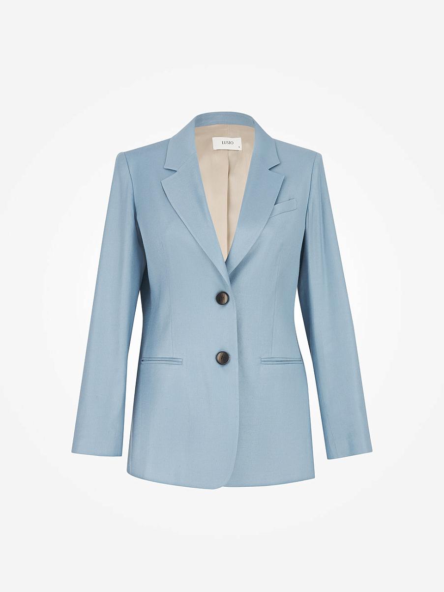 Прямой однобортный жакет со льном