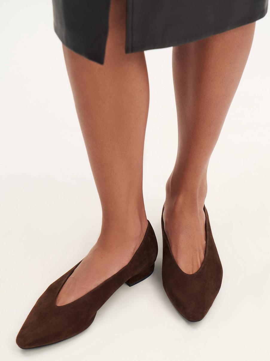 Туфли из замши 