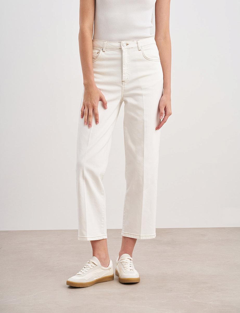 Укороченные джинсы со стрелками