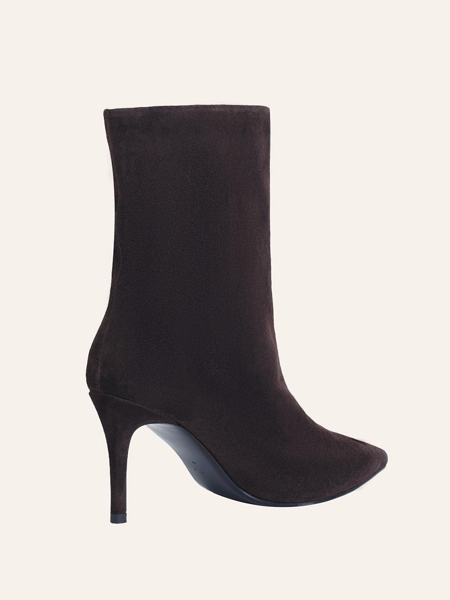 Ботильоны из замши