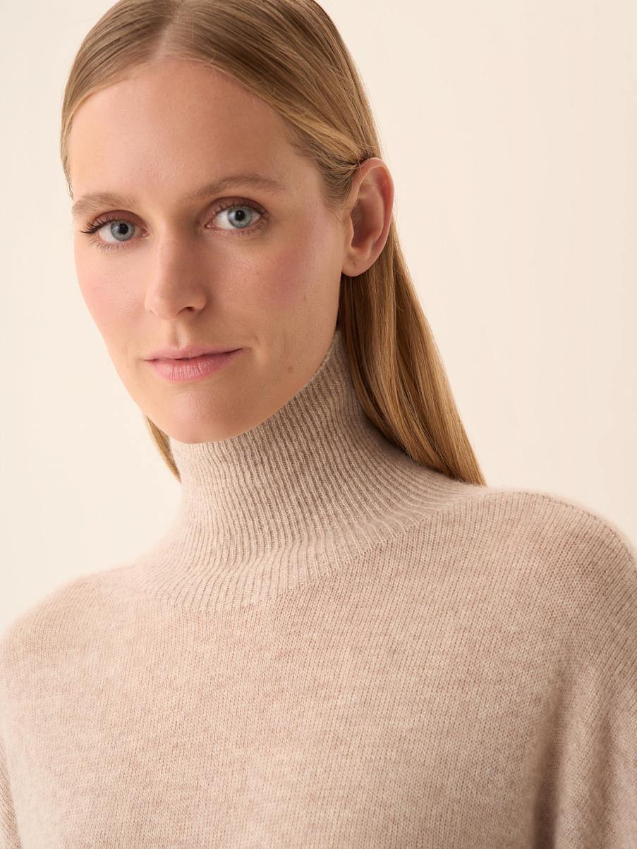 Джемпер из шерсти мериноса