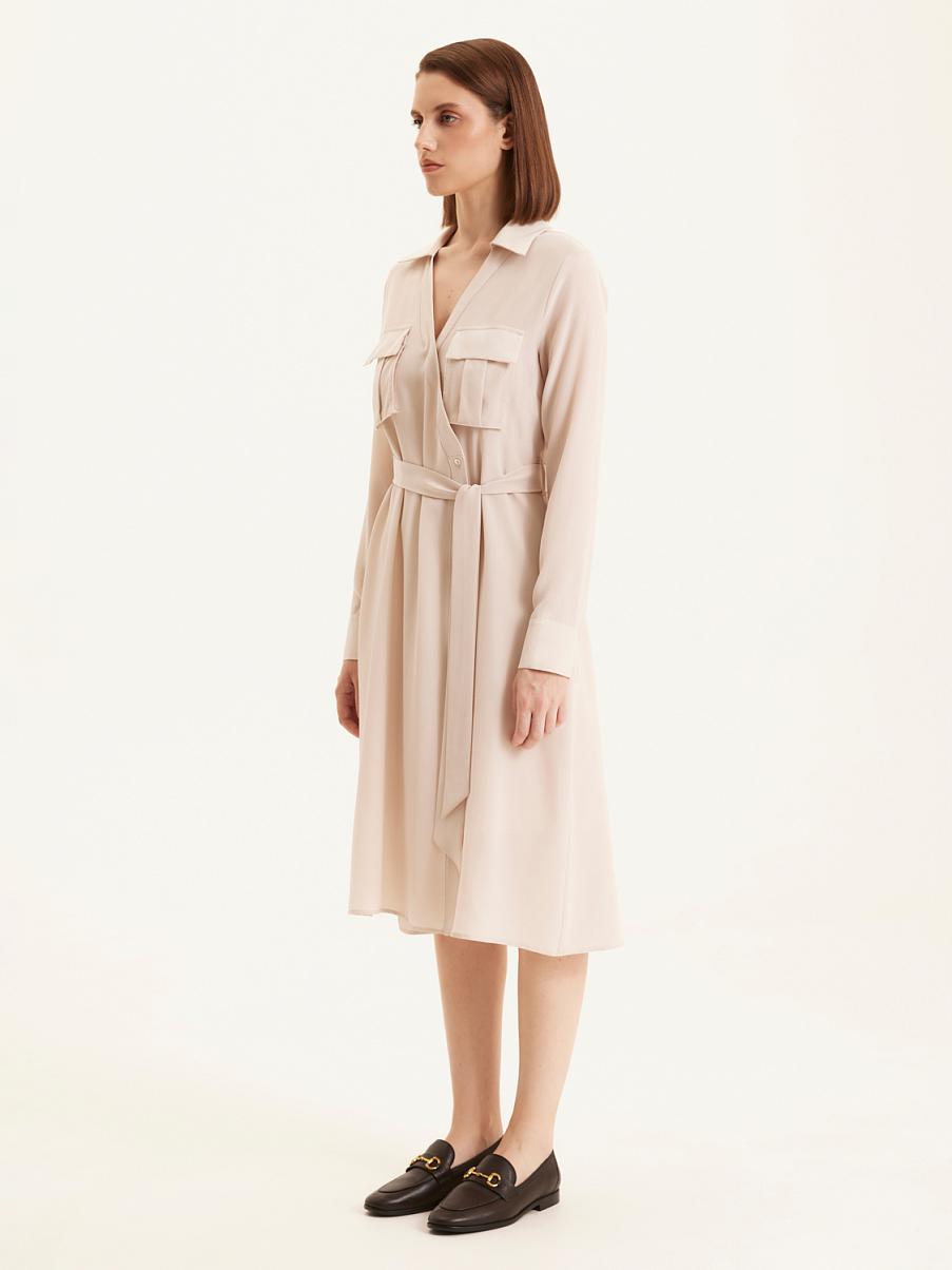 Платье из шелка